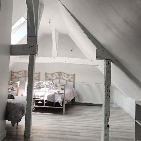 Maison De Campagne Seiches-sur-le-Loir Esterno foto